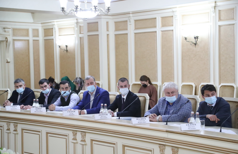Оперативное совещание по теме создания военного поигона в Ингушетии