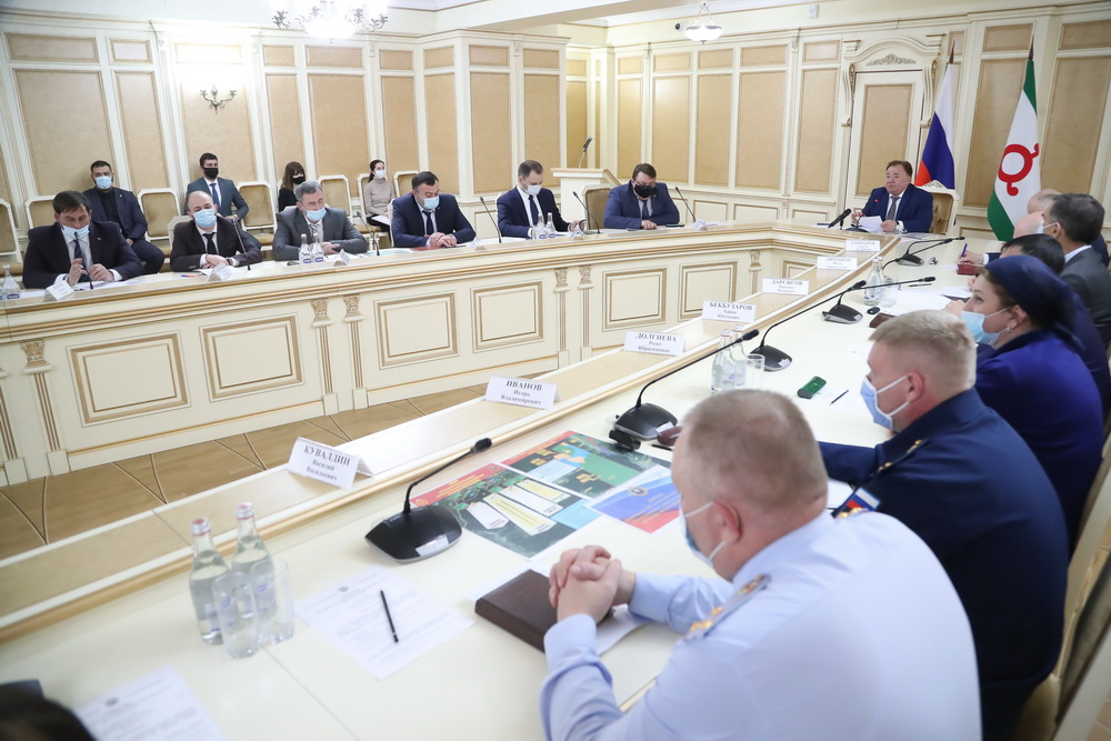 Оперативное совещание по теме создания военного поигона в Ингушетии